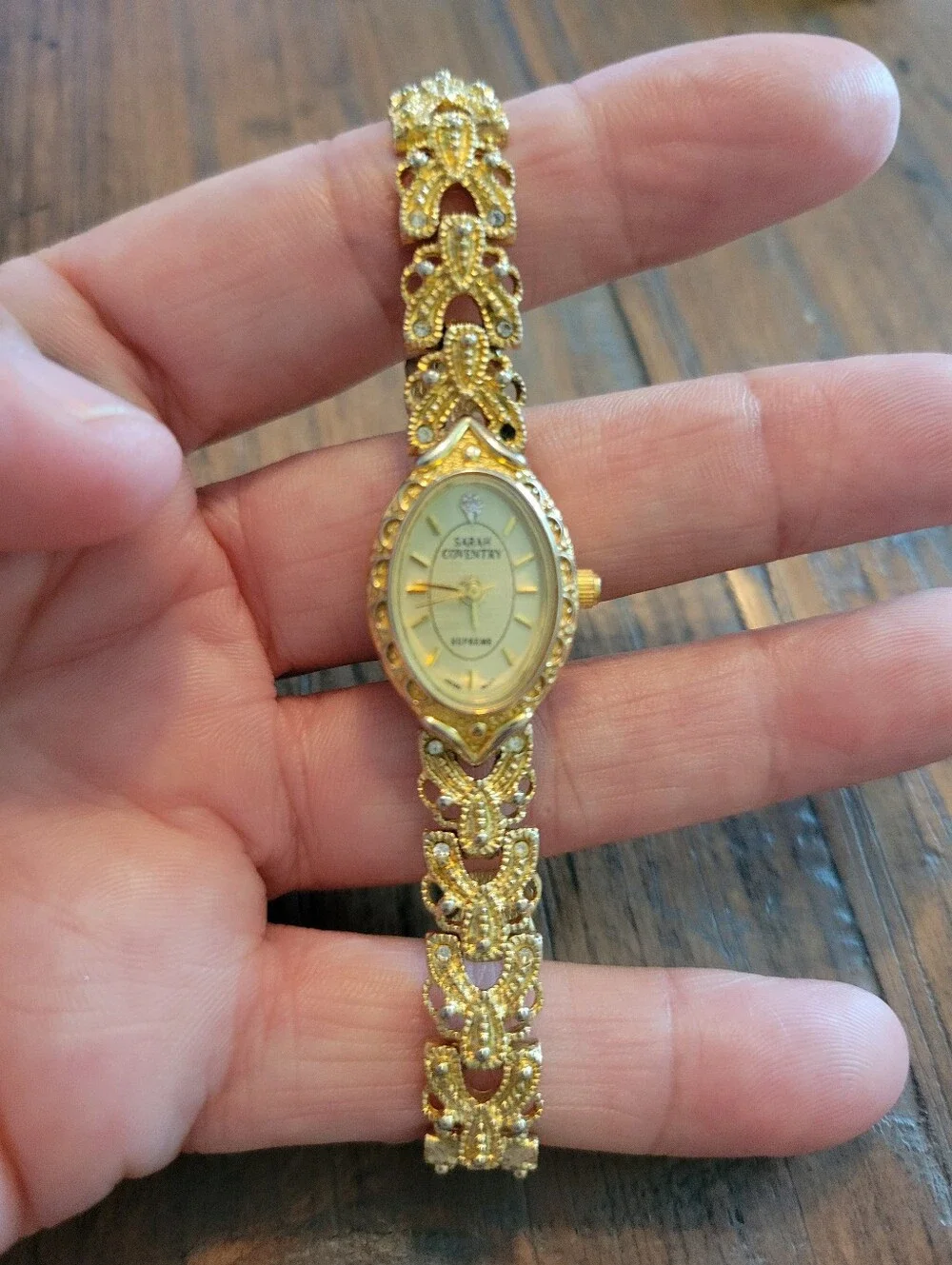 Vintage Sarah Coventry Supreme Gold Toned Filigree Watch